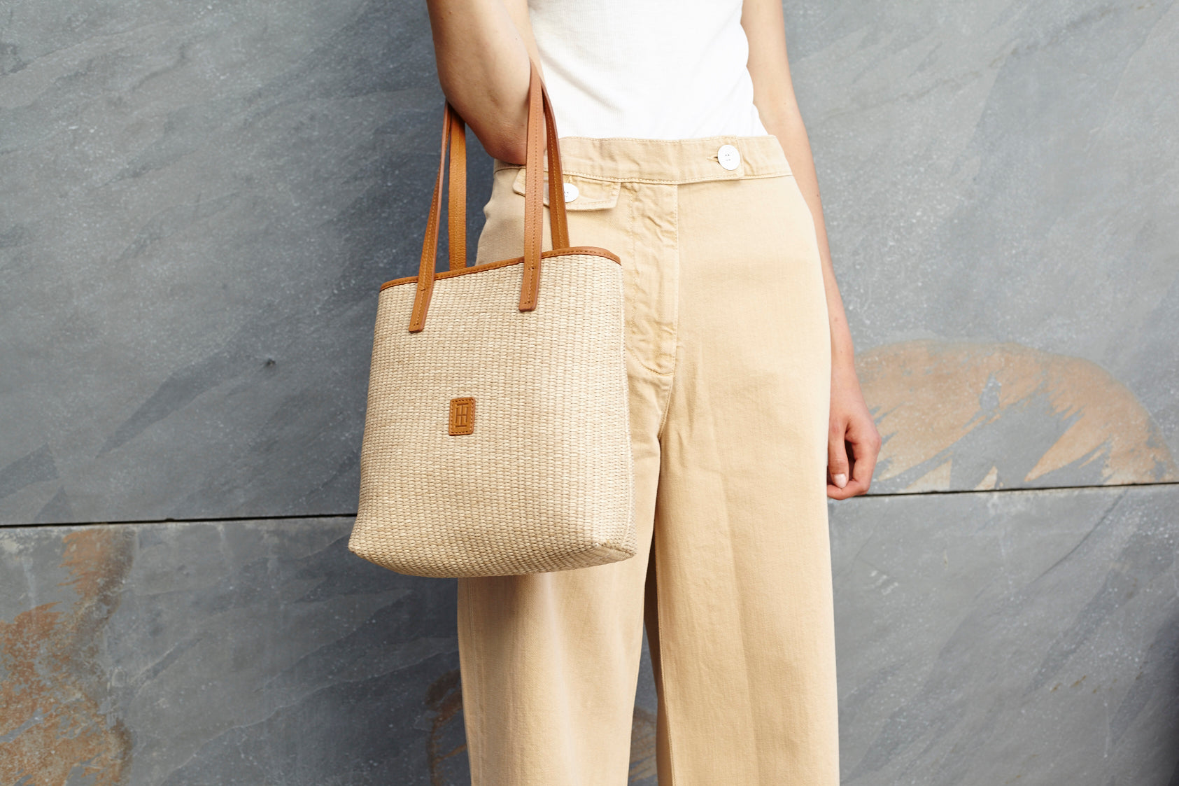 Inbar Harari Barcelona leather bag
