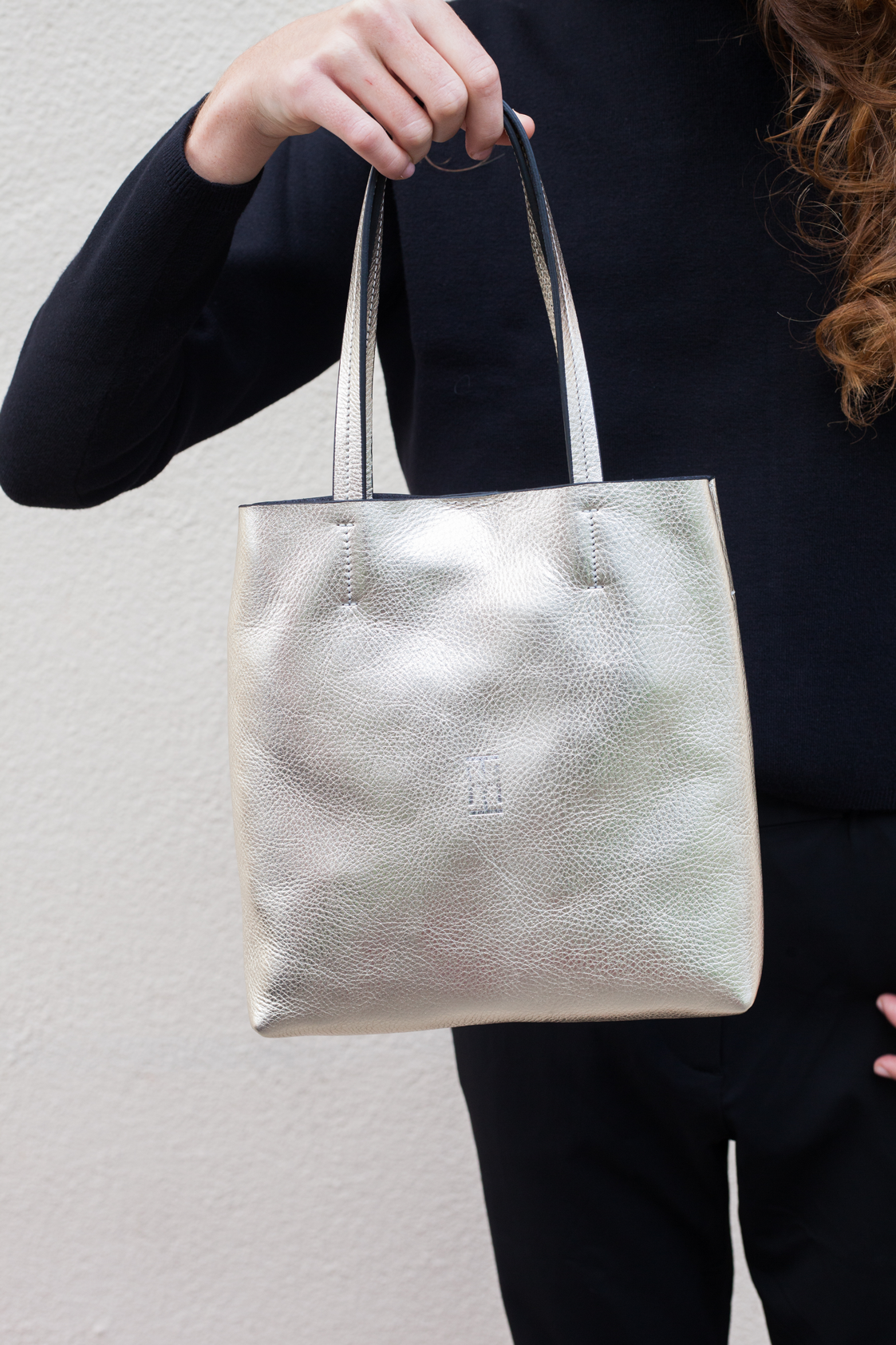 Inbar Harari Barcelona leather bag